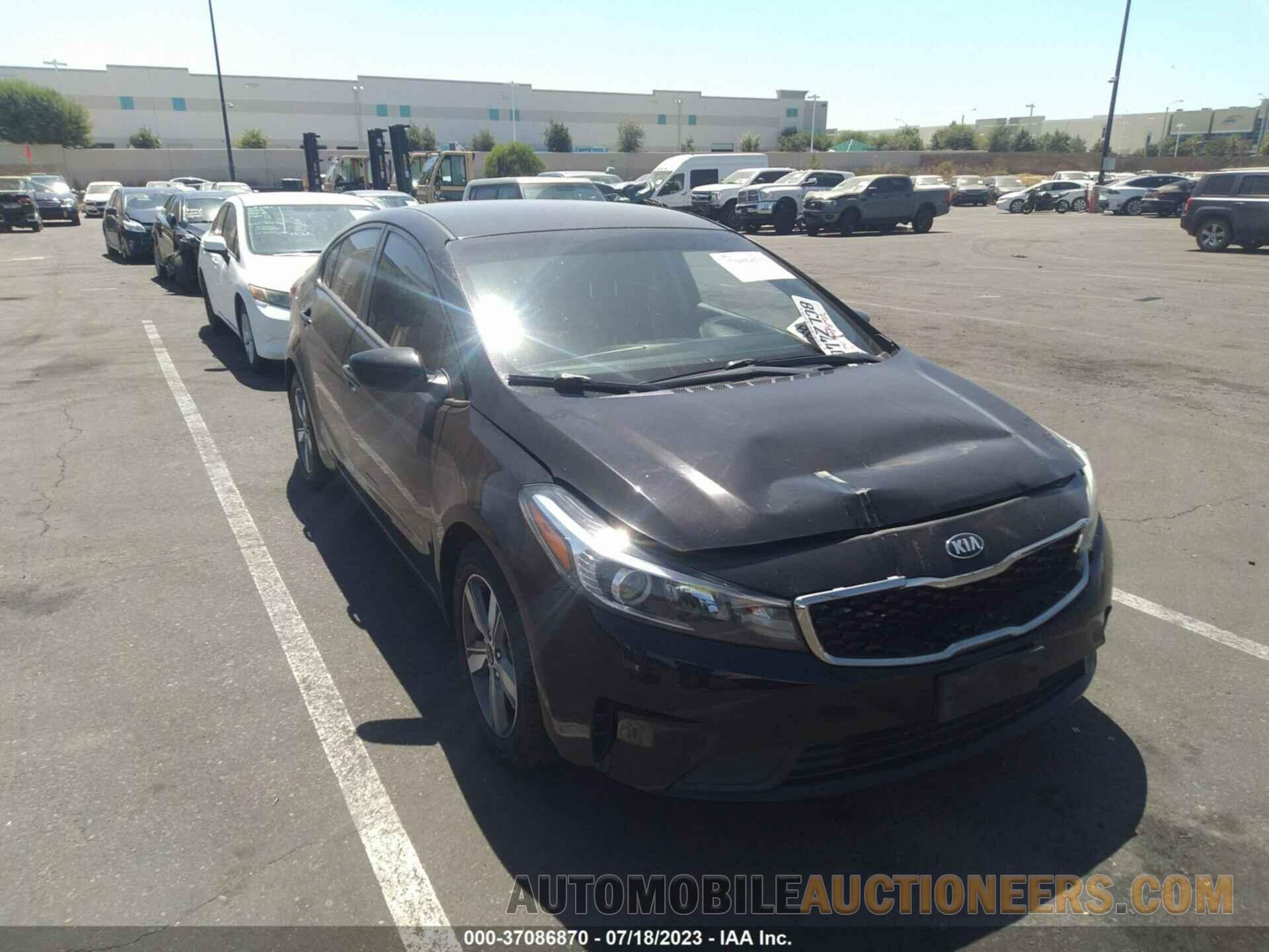 3KPFL4A70JE219098 KIA FORTE 2018