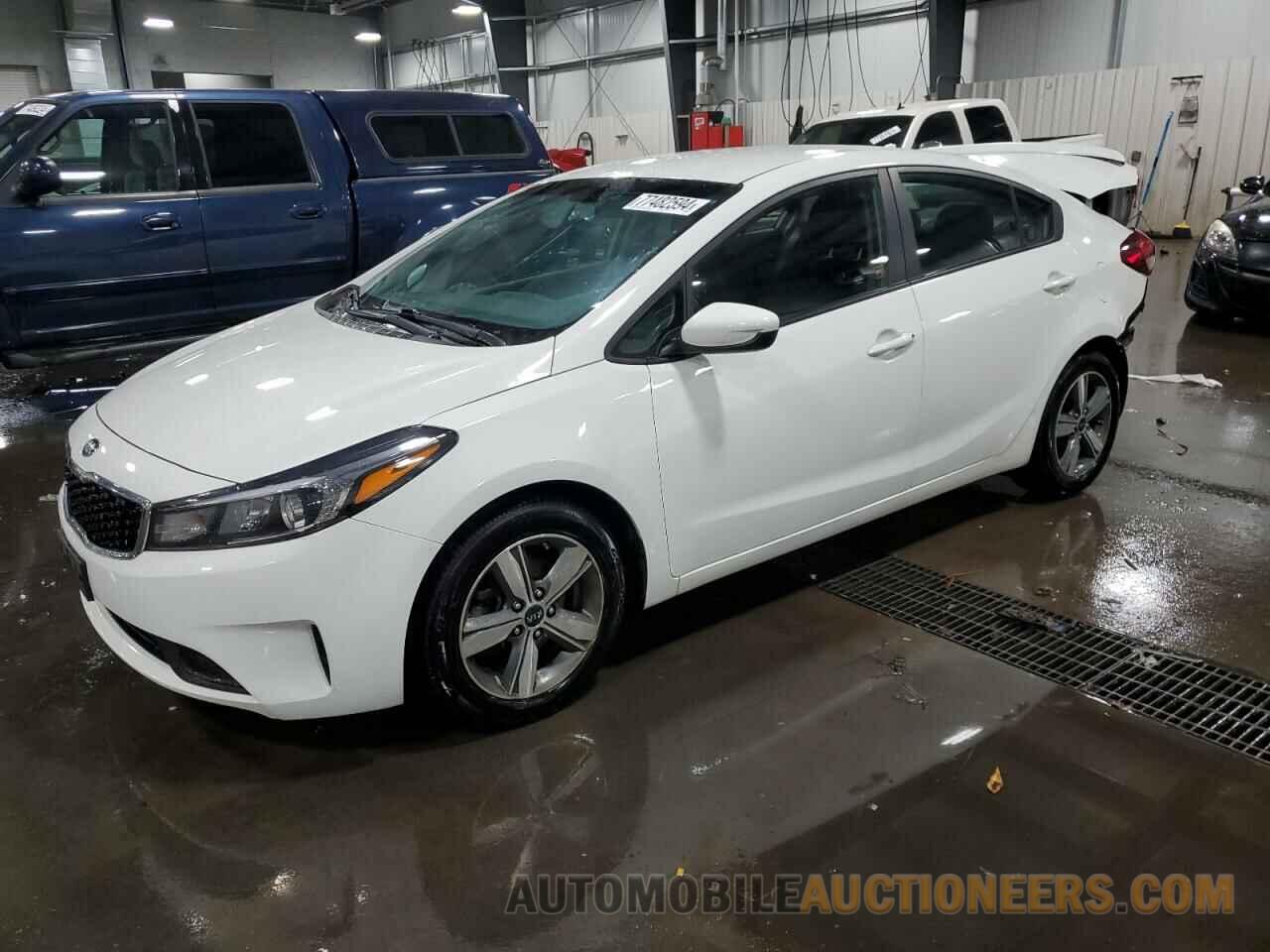 3KPFL4A70JE280256 KIA FORTE 2018