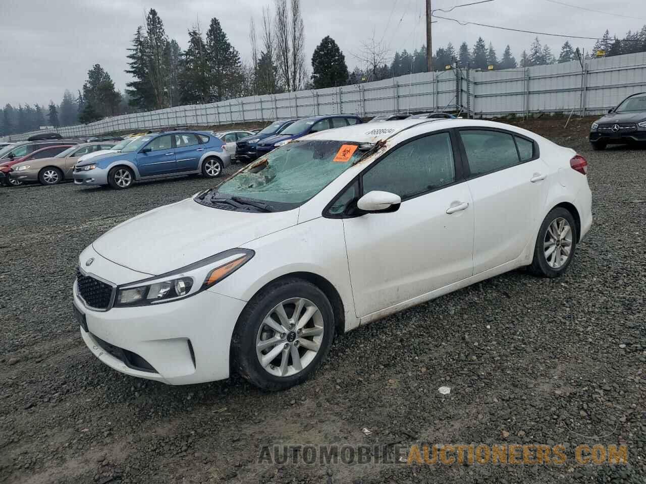 3KPFL4A71HE132725 KIA FORTE 2017