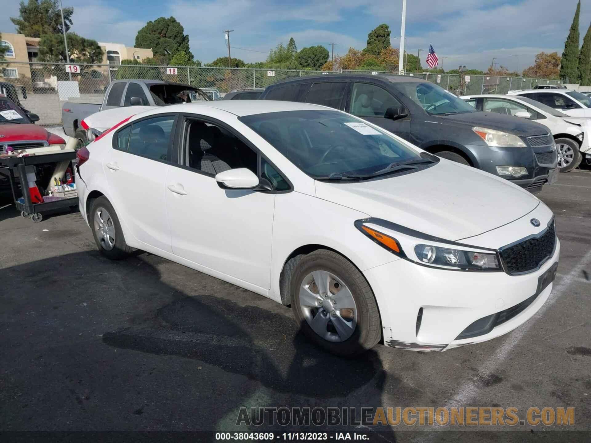 3KPFL4A71JE195426 KIA FORTE 2018