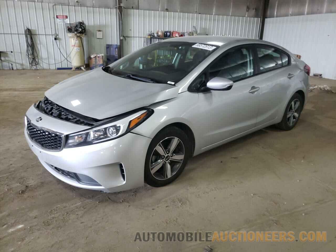 3KPFL4A71JE198083 KIA FORTE 2018