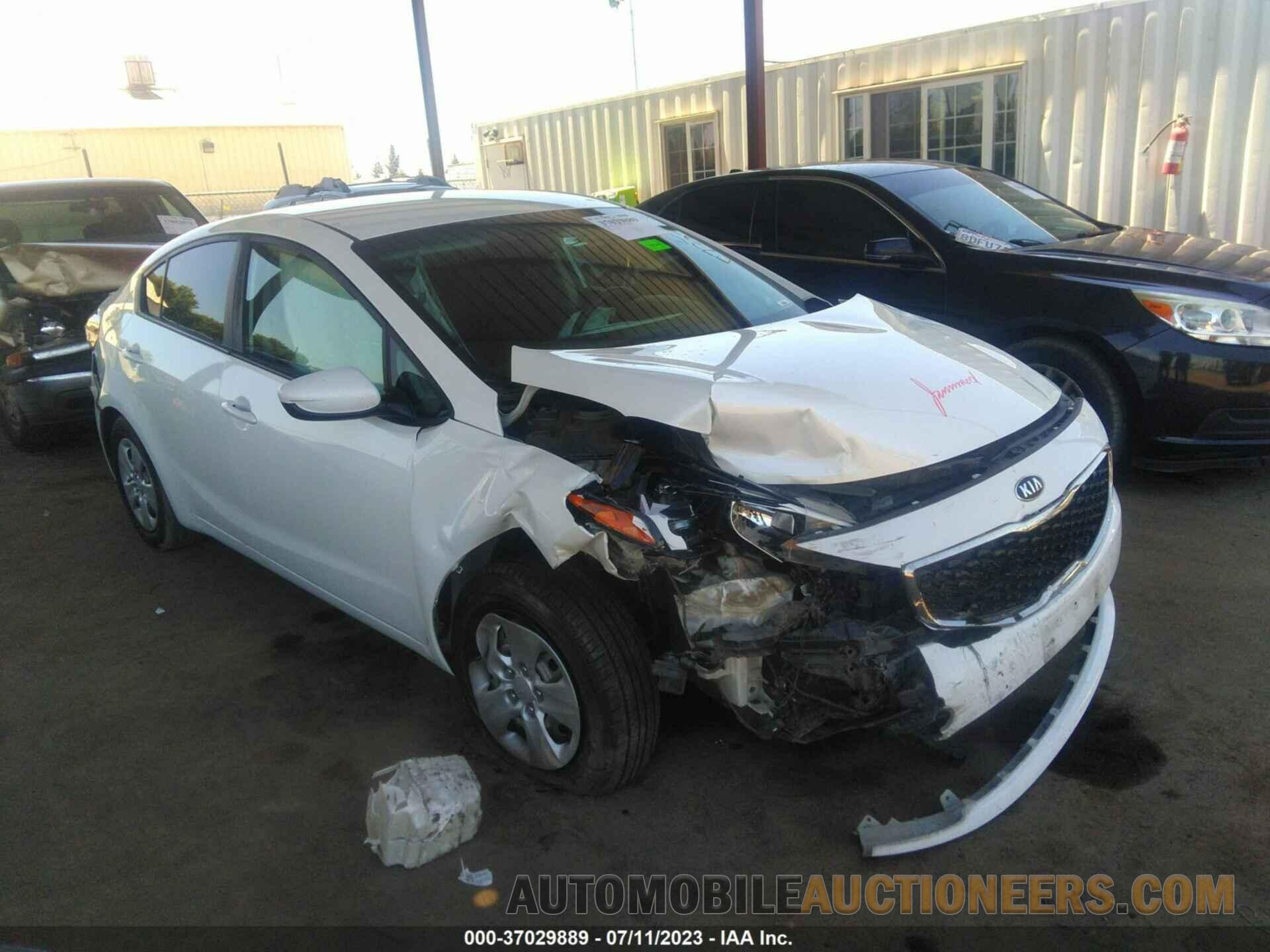 3KPFL4A71JE213519 KIA FORTE 2018