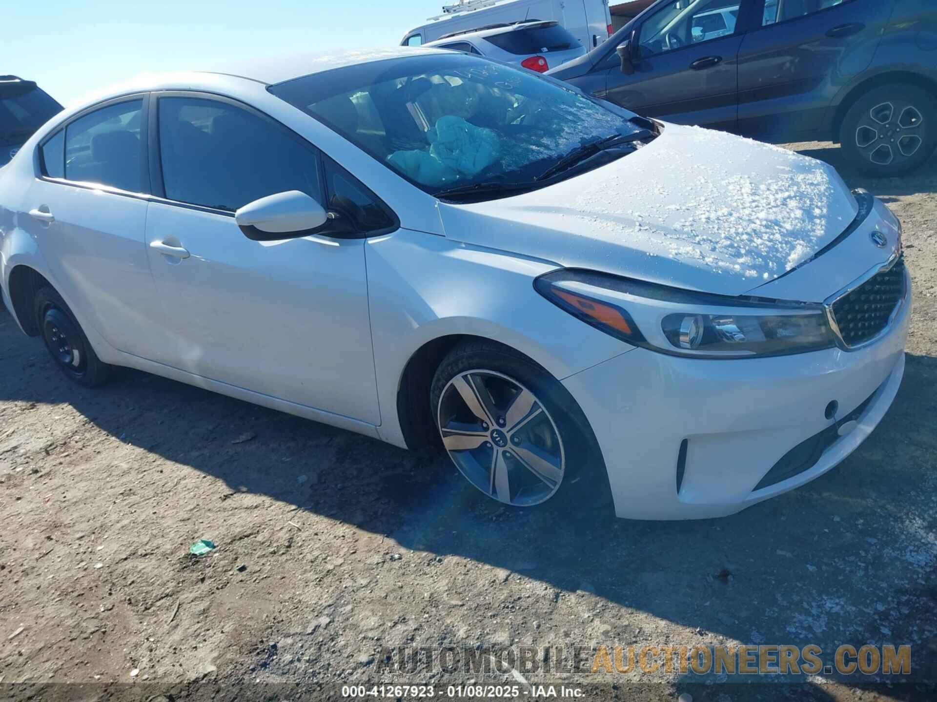 3KPFL4A71JE274322 KIA FORTE 2018