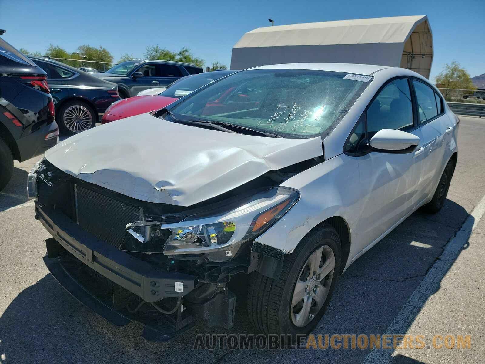 3KPFL4A72HE125461 Kia Forte LX 2017