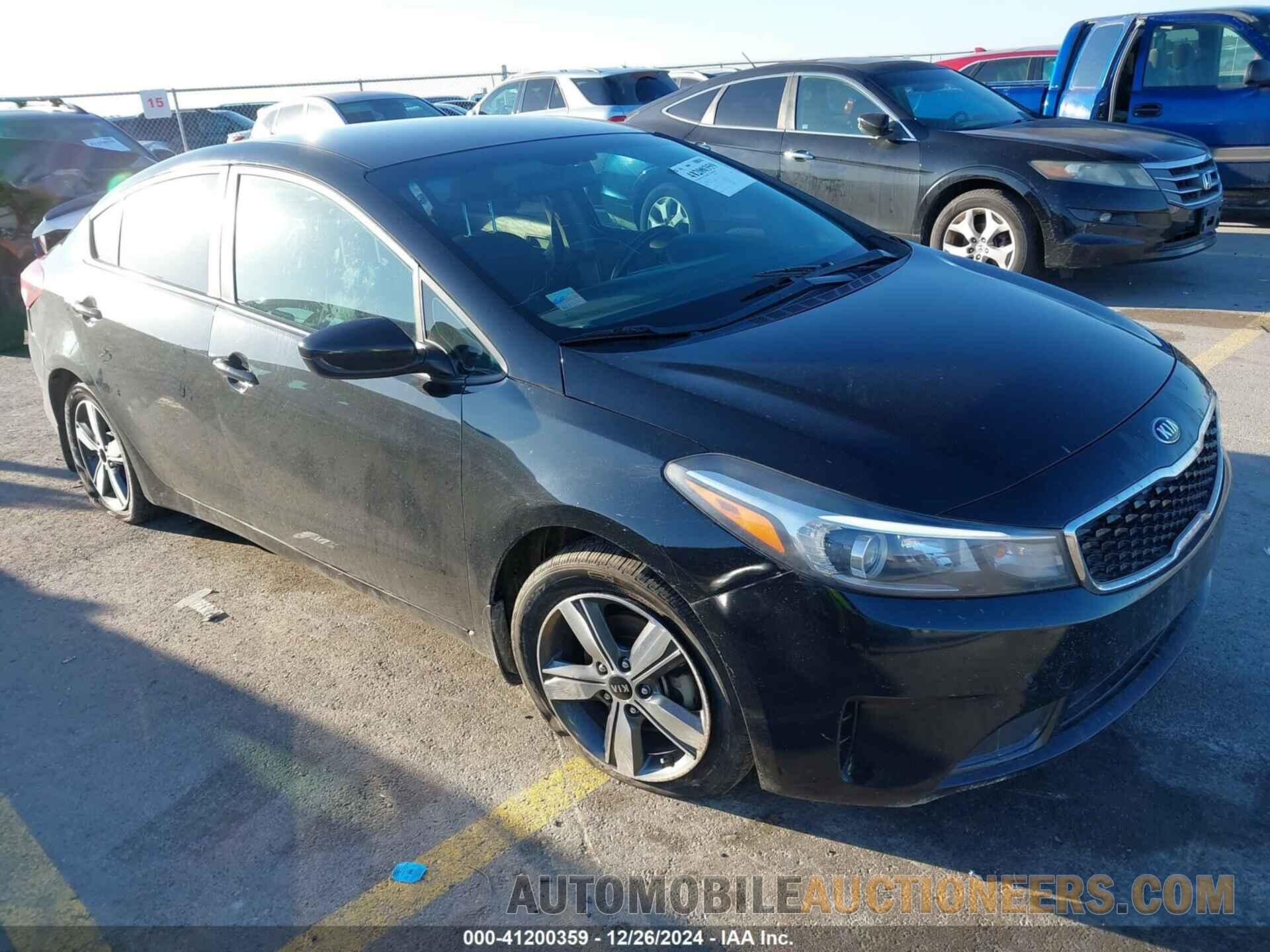 3KPFL4A72JE175895 KIA FORTE 2018