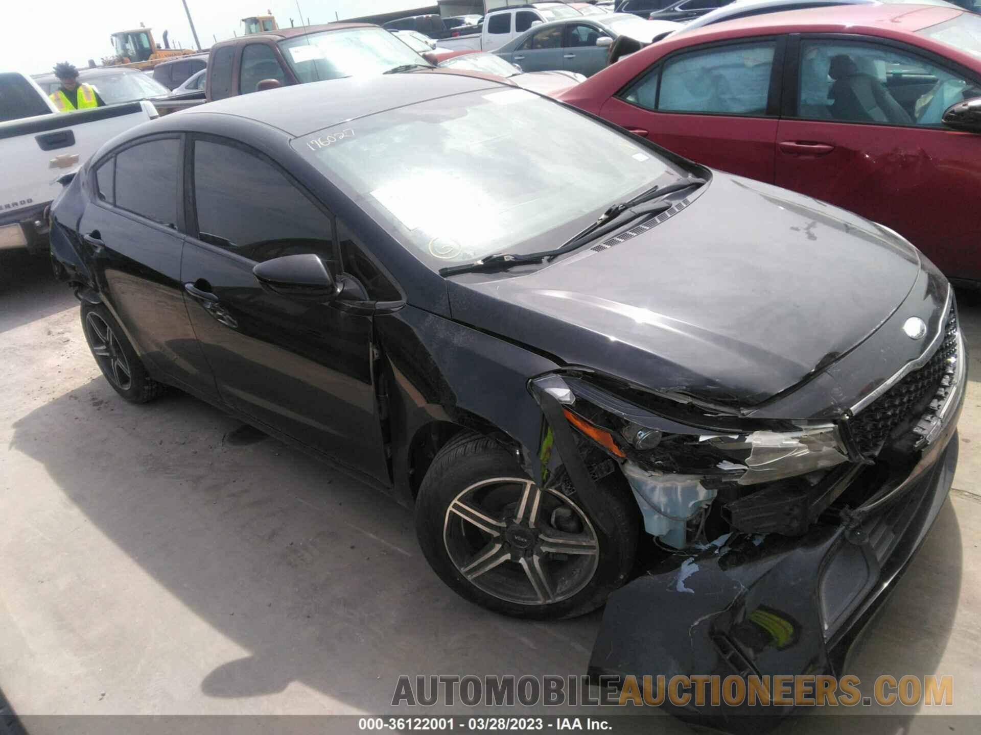 3KPFL4A72JE176027 KIA FORTE 2018