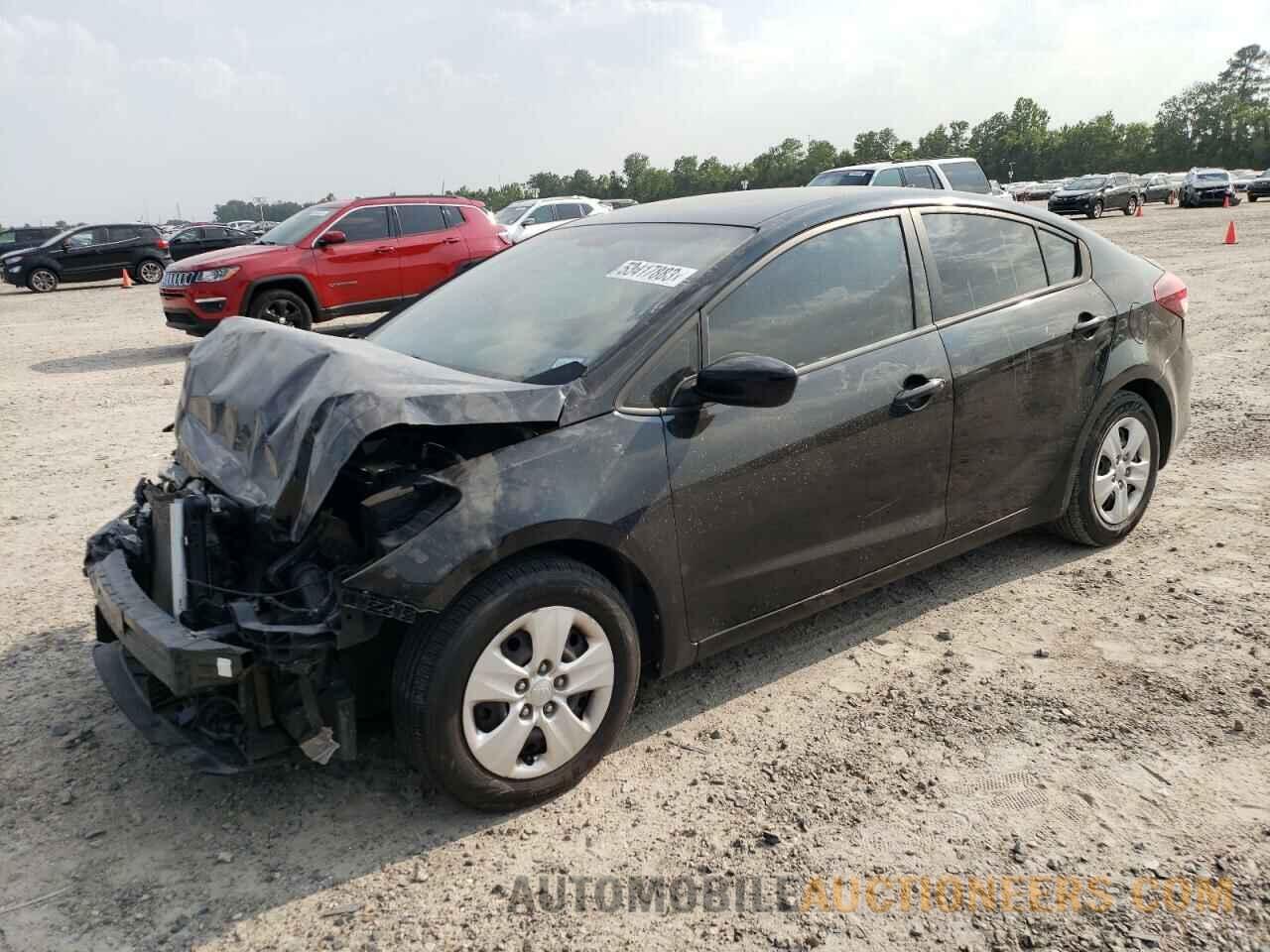 3KPFL4A72JE209608 KIA FORTE 2018