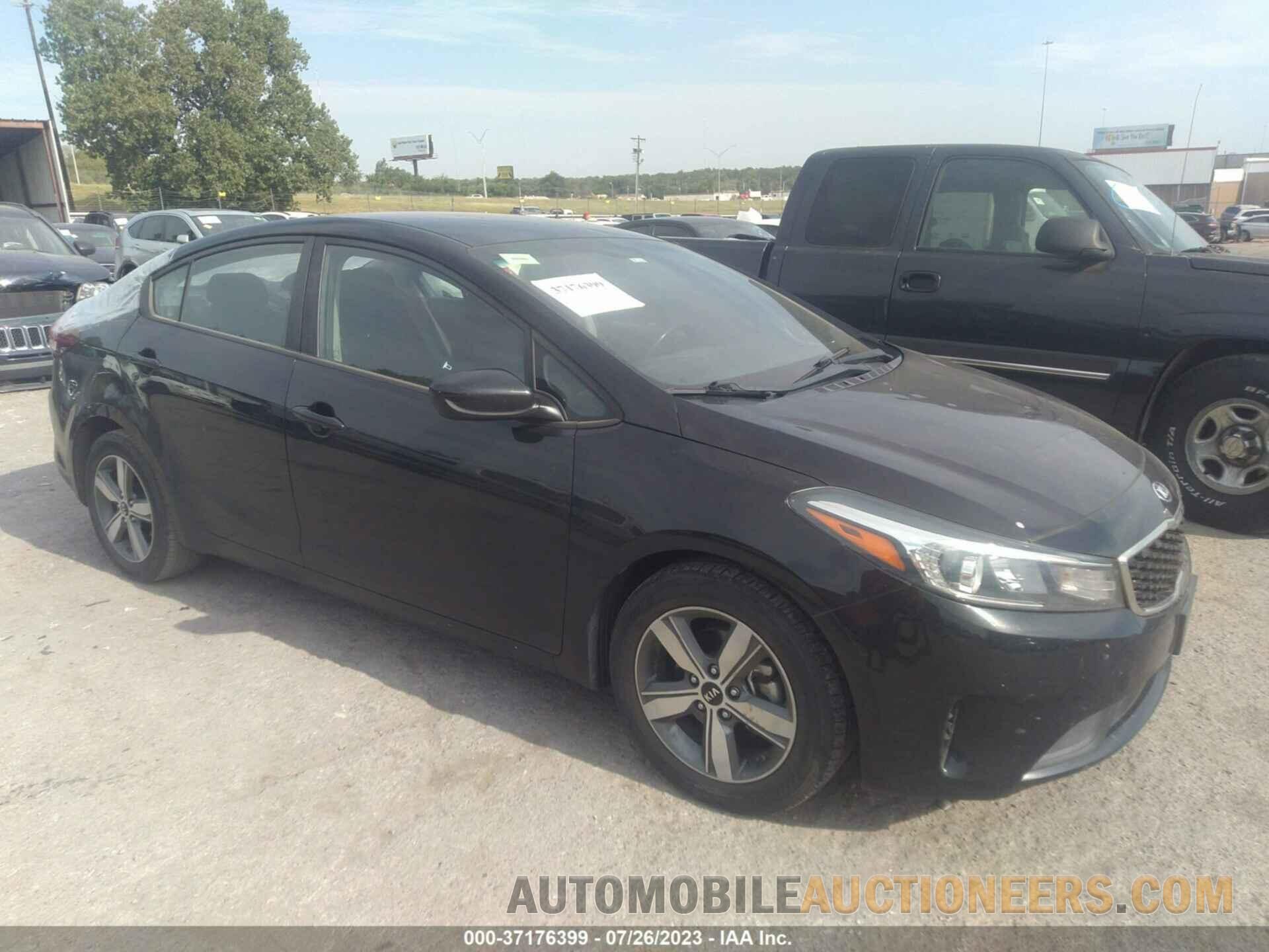 3KPFL4A72JE210953 KIA FORTE 2018