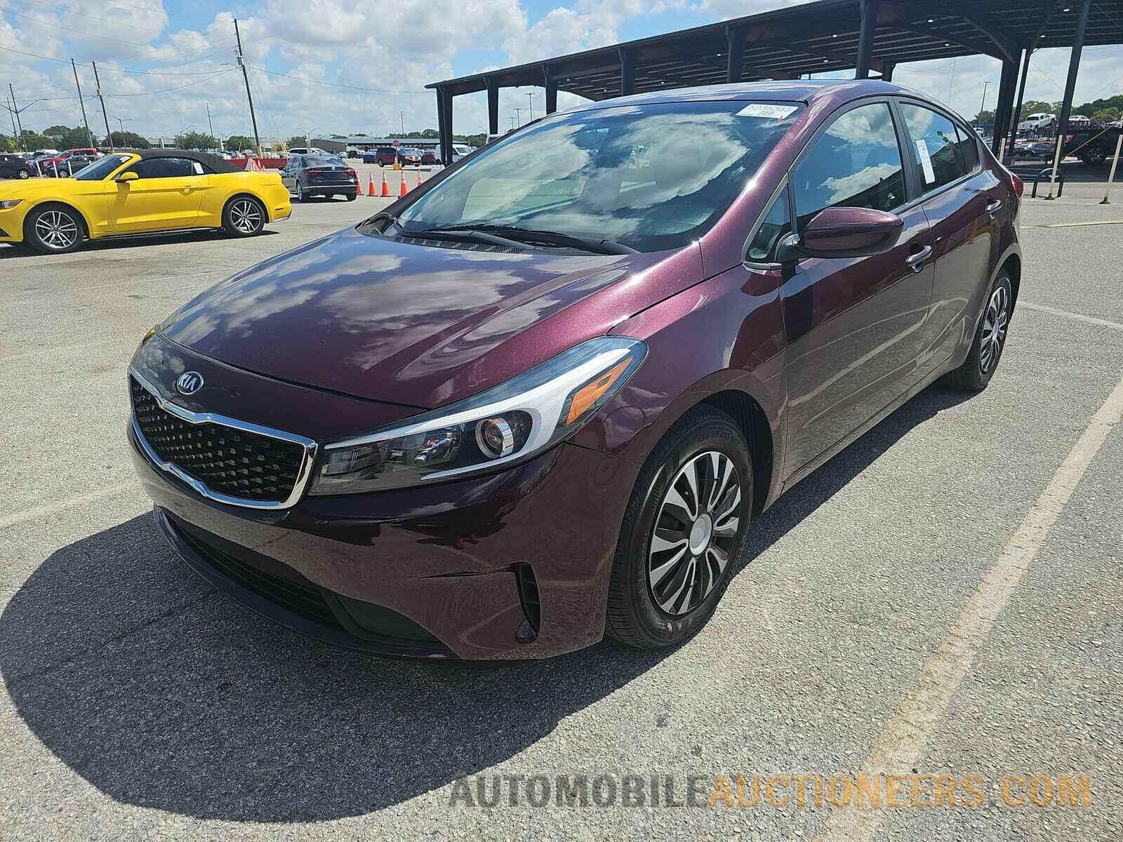 3KPFL4A72JE217207 Kia Forte LX 2018