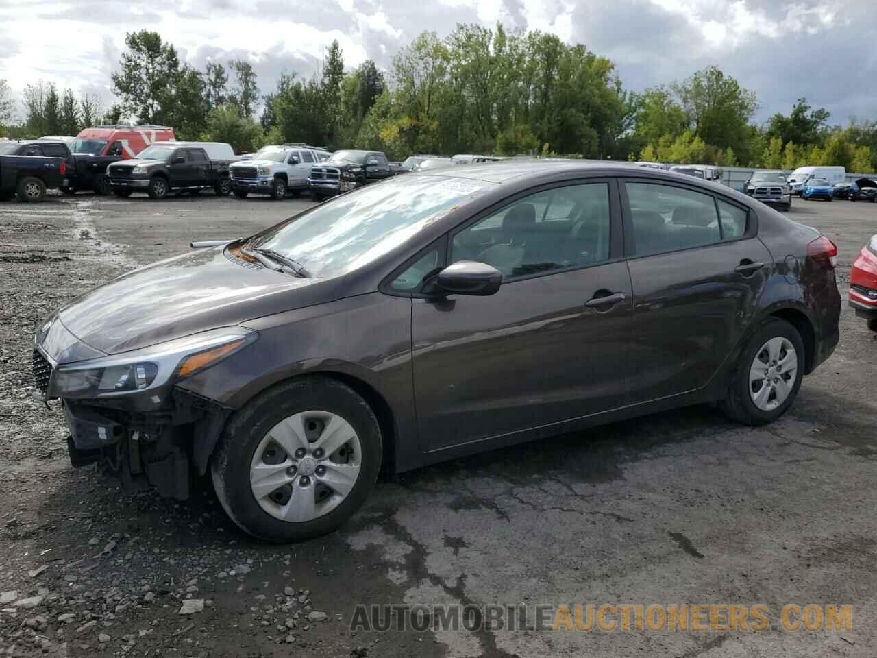 3KPFL4A72JE218468 KIA FORTE 2018