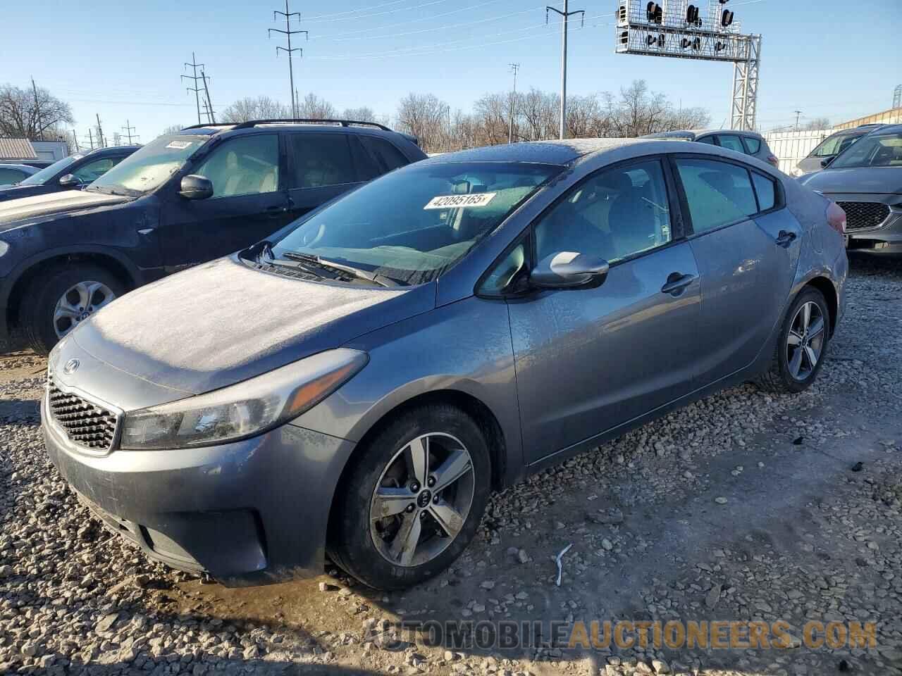 3KPFL4A72JE280985 KIA FORTE 2018