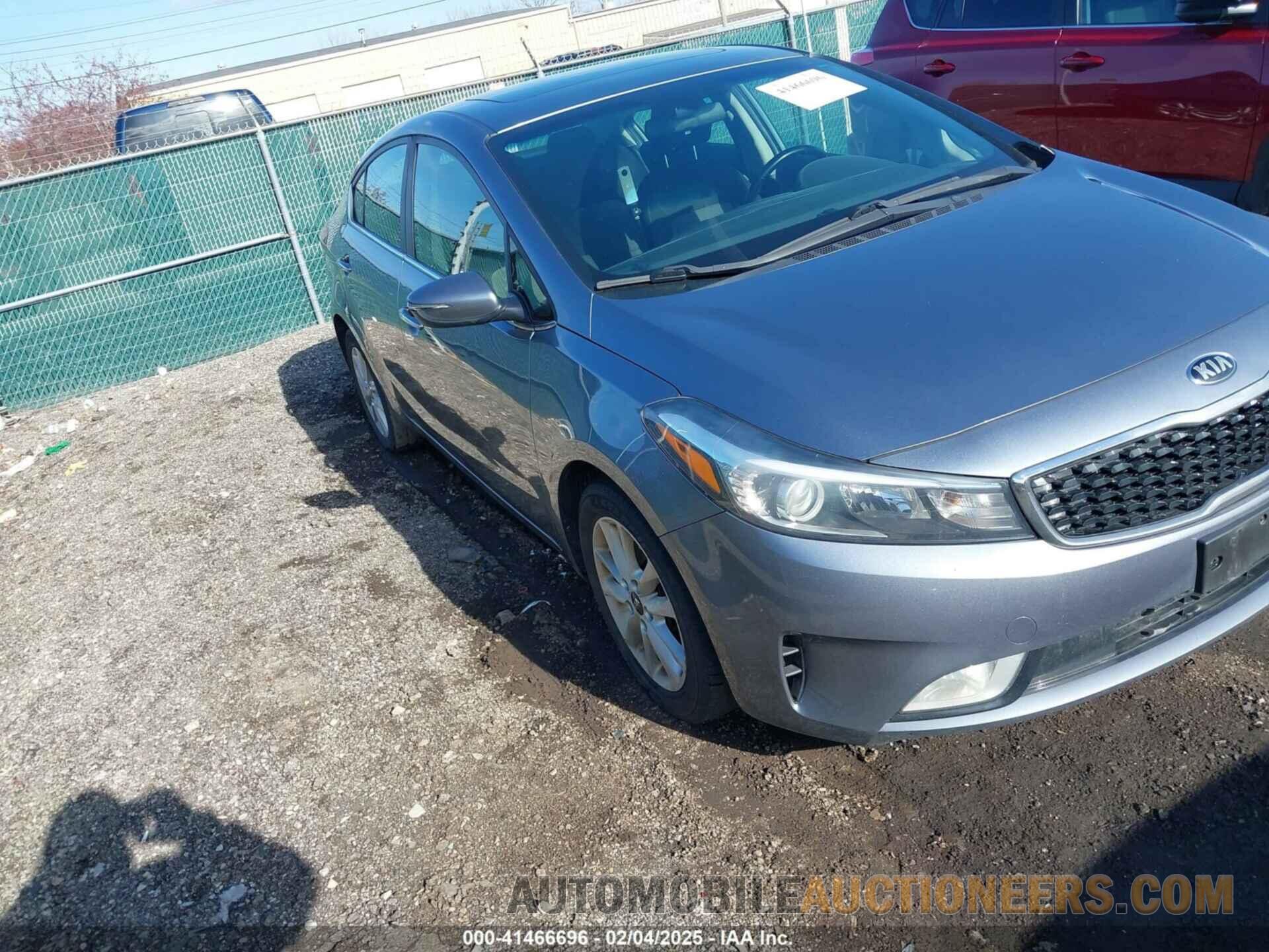 3KPFL4A73HE044078 KIA FORTE 2017