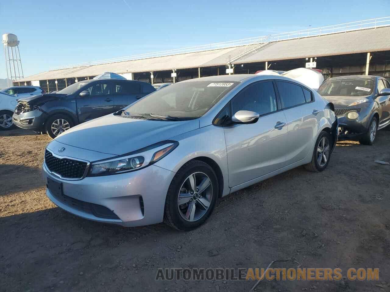 3KPFL4A73JE166462 KIA FORTE 2018