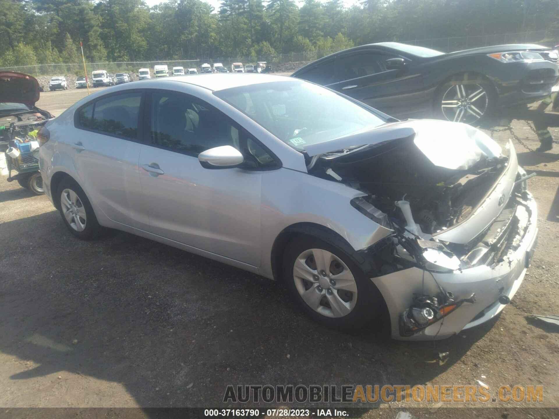 3KPFL4A73JE195010 KIA FORTE 2018