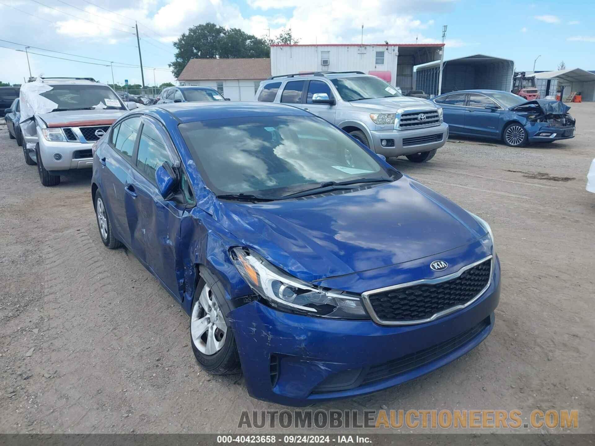 3KPFL4A73JE196450 KIA FORTE 2018