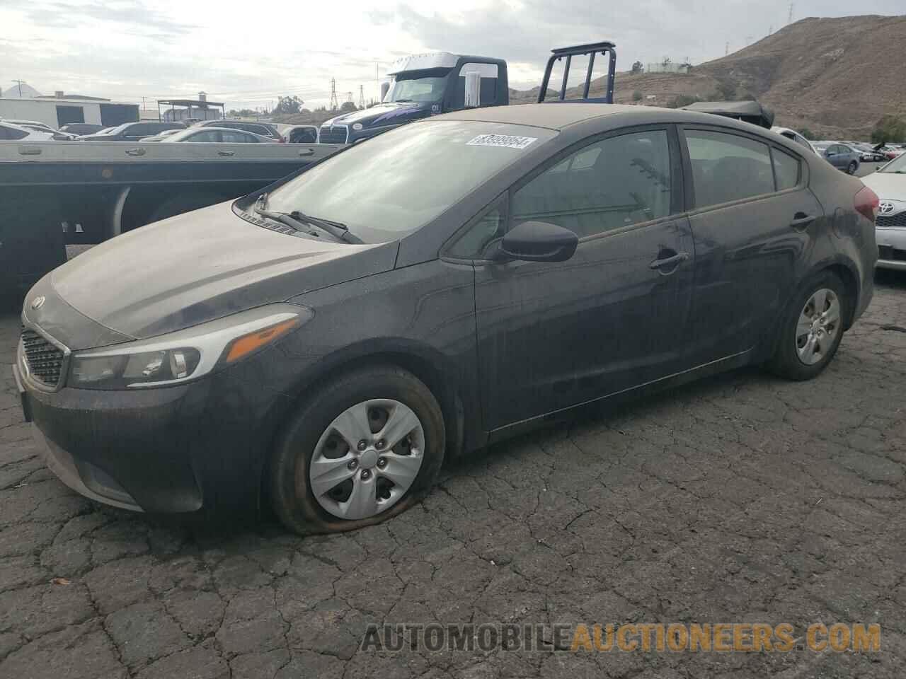 3KPFL4A73JE222688 KIA FORTE 2018