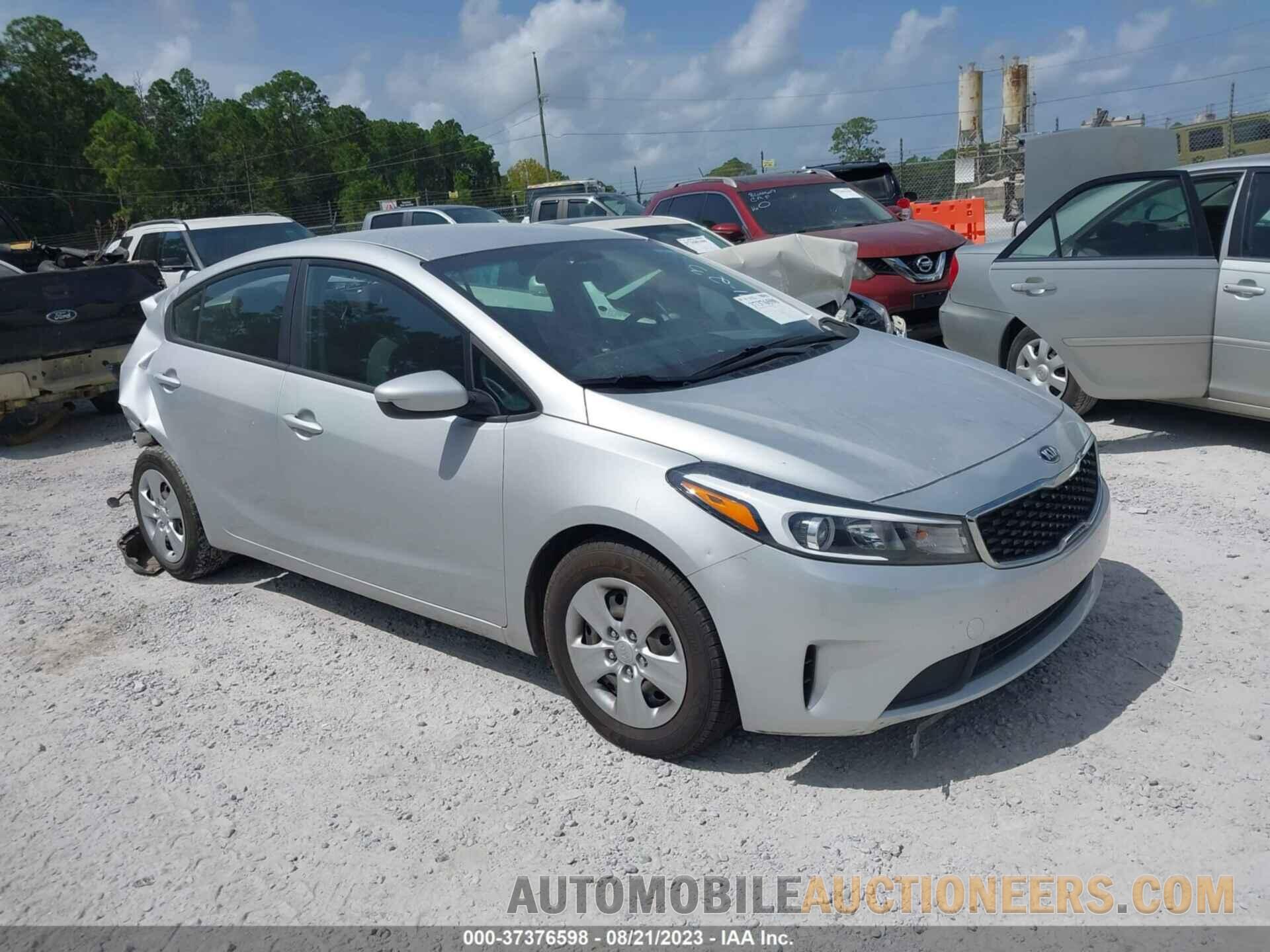 3KPFL4A73JE233514 KIA FORTE 2018