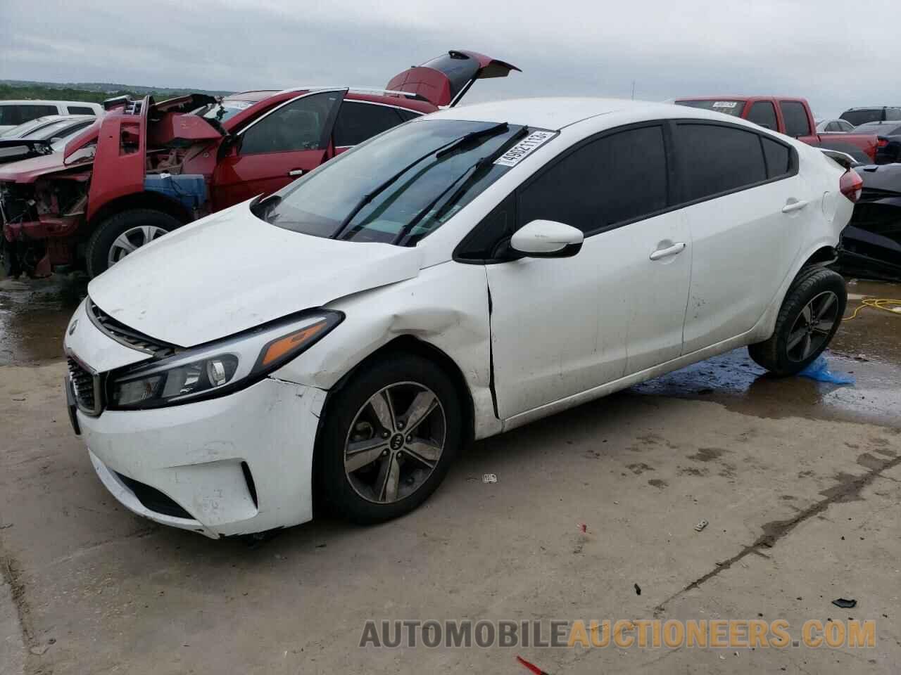 3KPFL4A73JE245582 KIA FORTE 2018