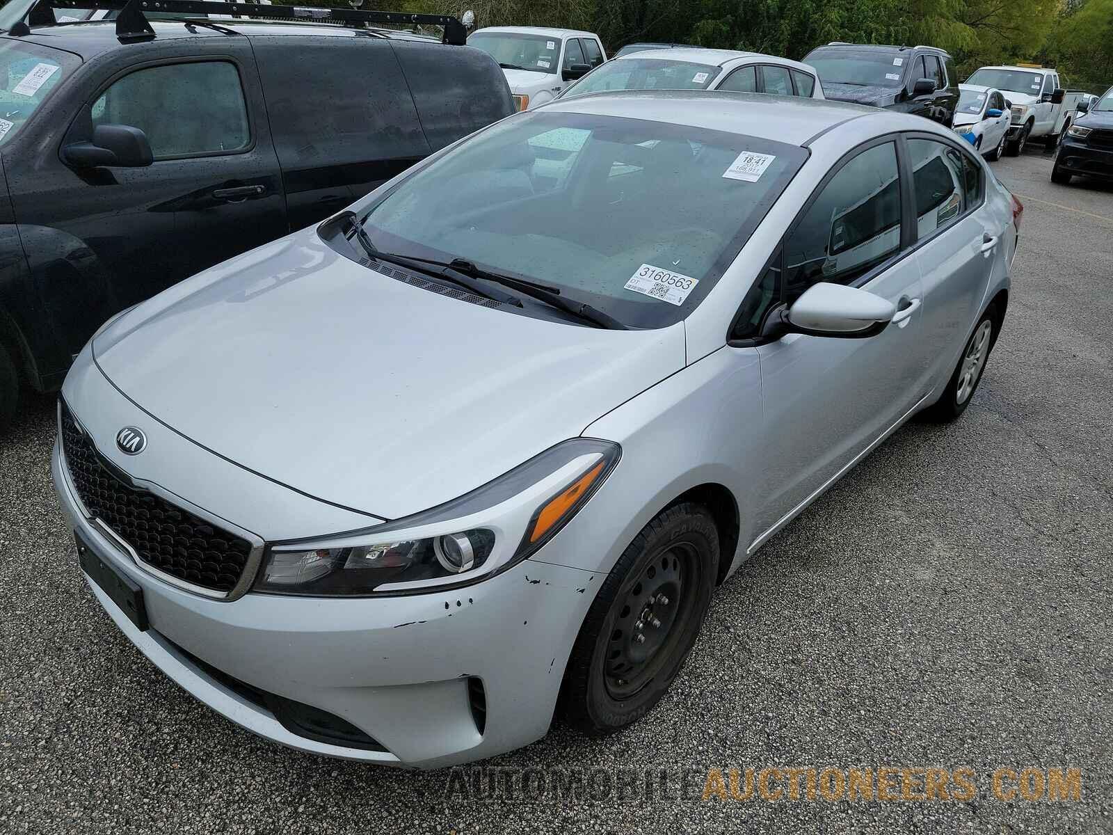 3KPFL4A74HE015253 Kia Forte LX 2017