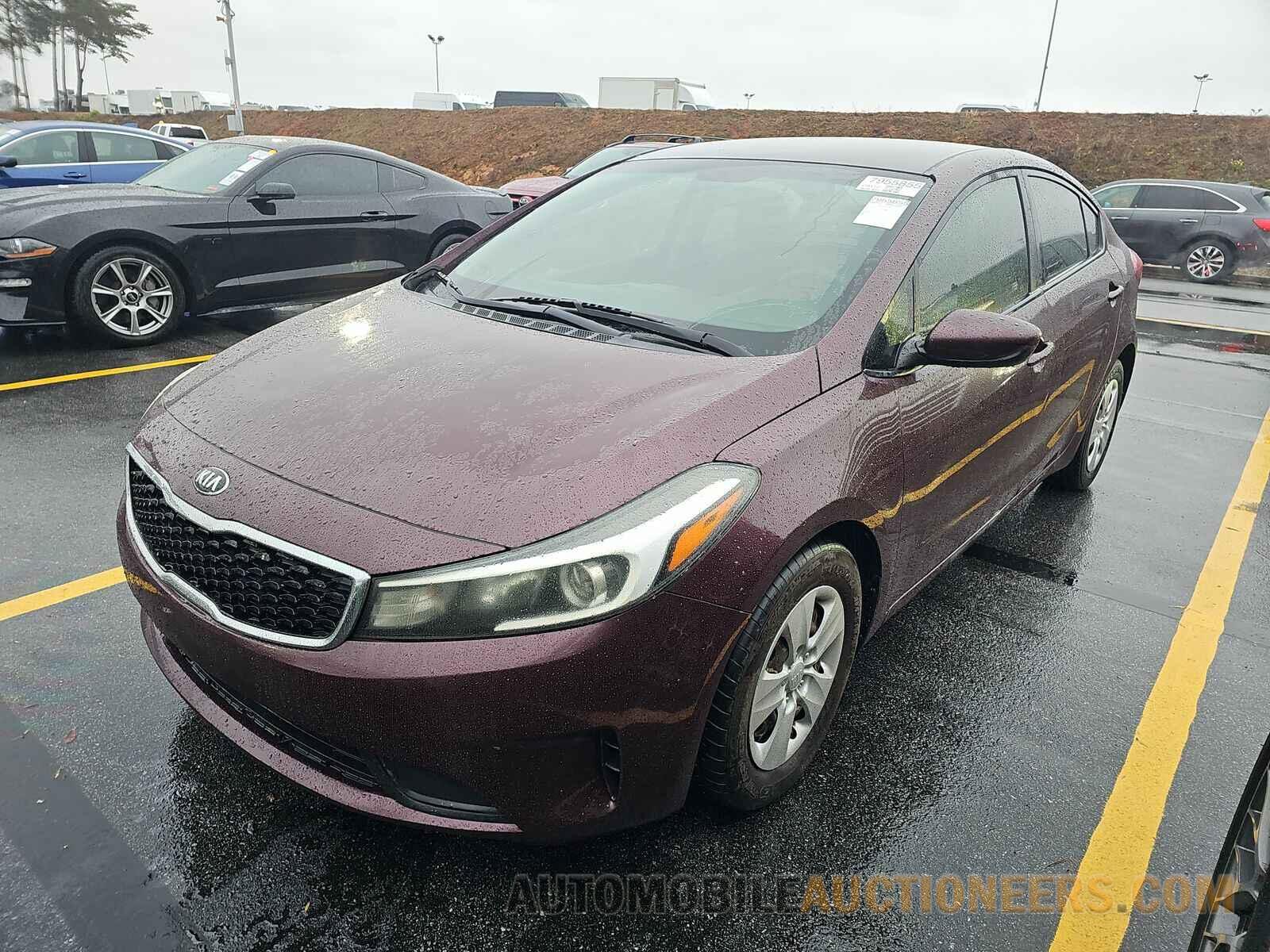 3KPFL4A74HE067112 Kia Forte LX 2017