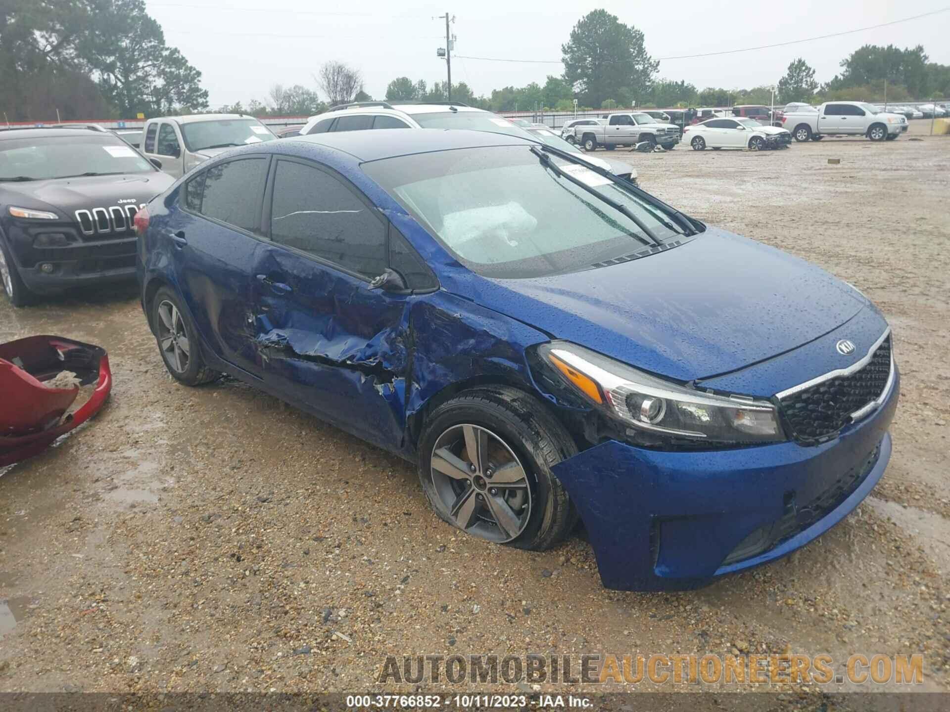 3KPFL4A74JE182315 KIA FORTE 2018