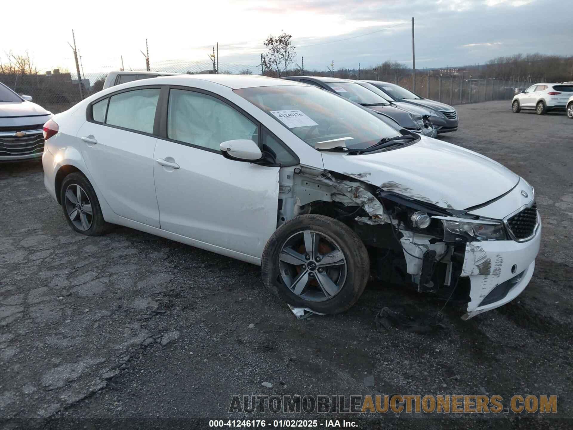 3KPFL4A74JE190592 KIA FORTE 2018