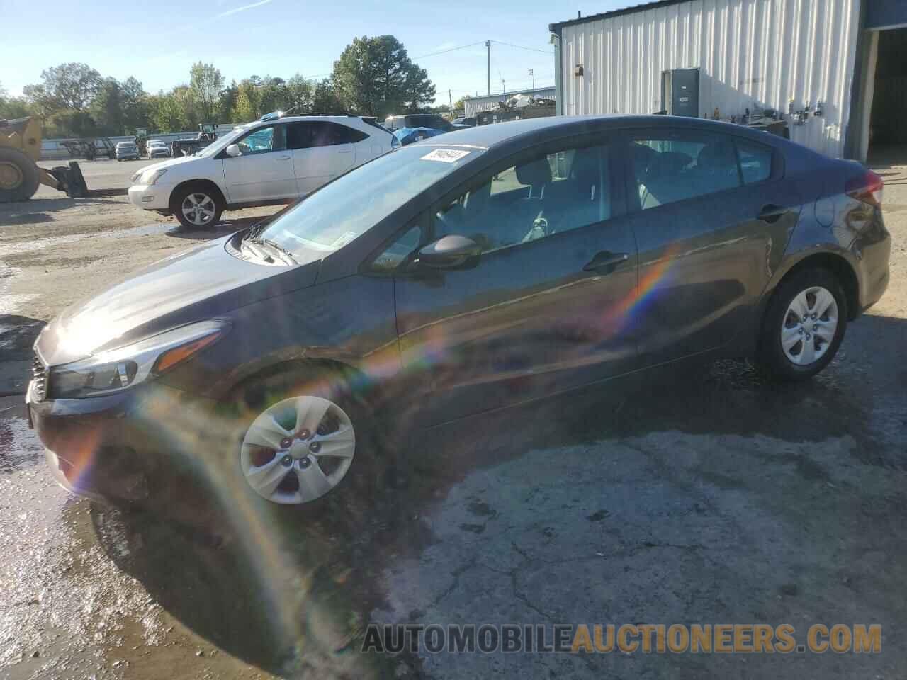 3KPFL4A74JE201915 KIA FORTE 2018