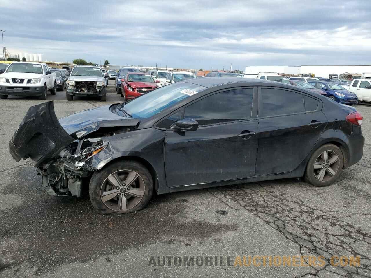 3KPFL4A74JE226216 KIA FORTE 2018