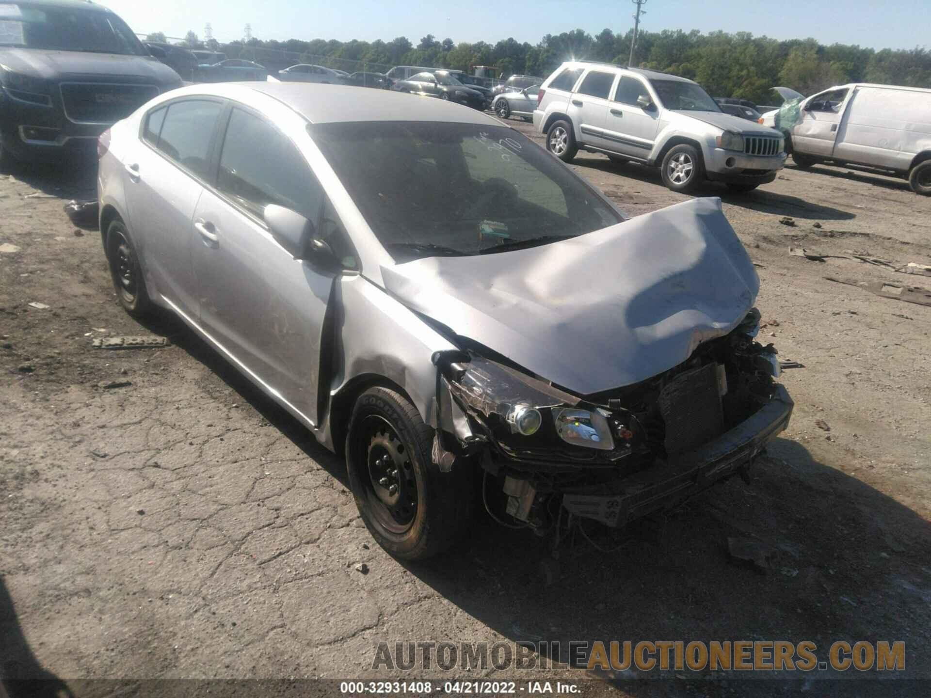 3KPFL4A74JE272970 KIA FORTE 2018