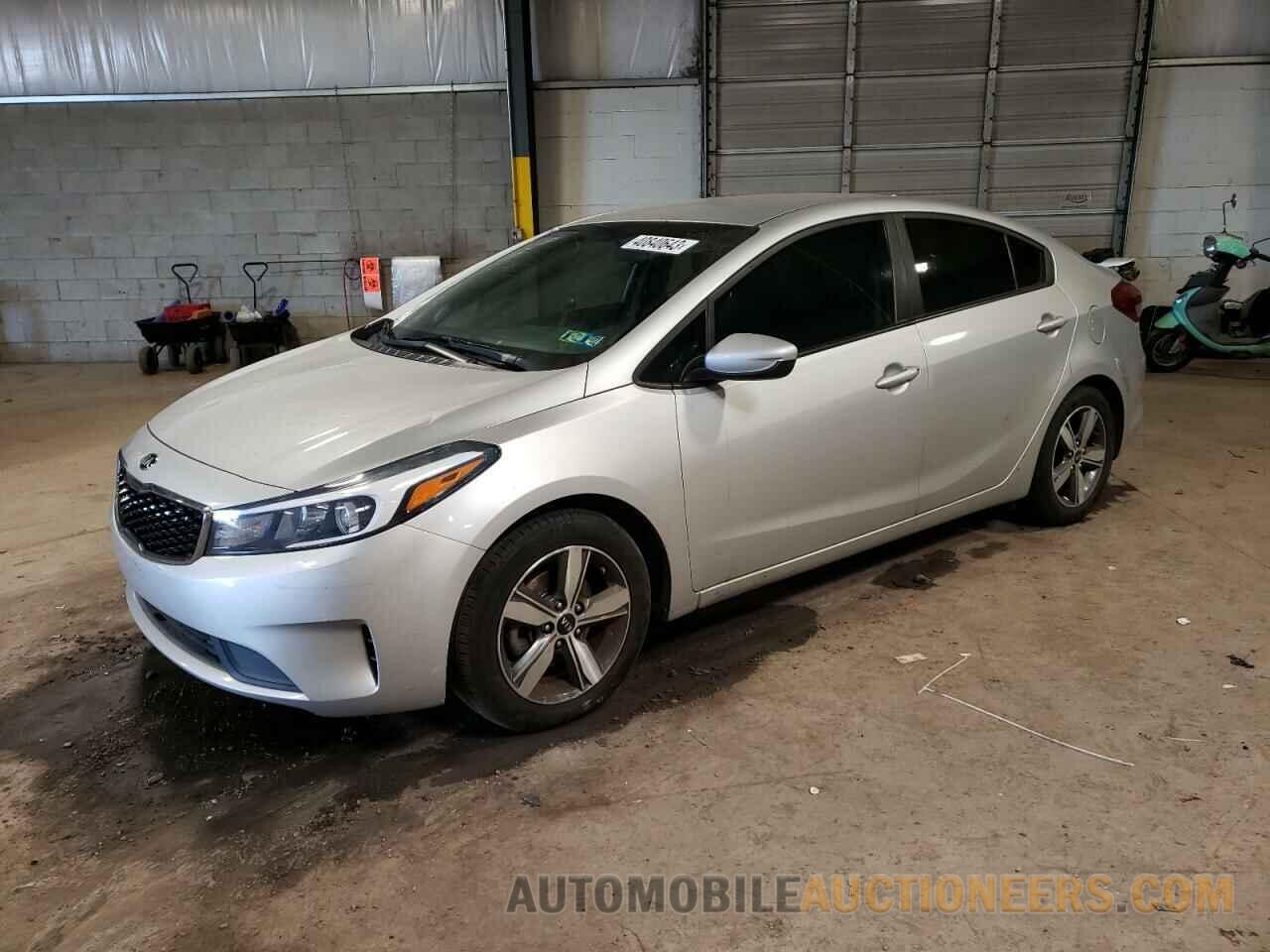 3KPFL4A75JE176670 KIA FORTE 2018