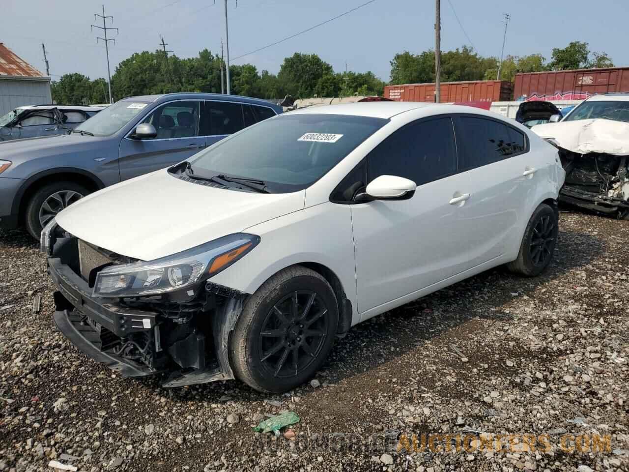 3KPFL4A75JE188074 KIA FORTE 2018