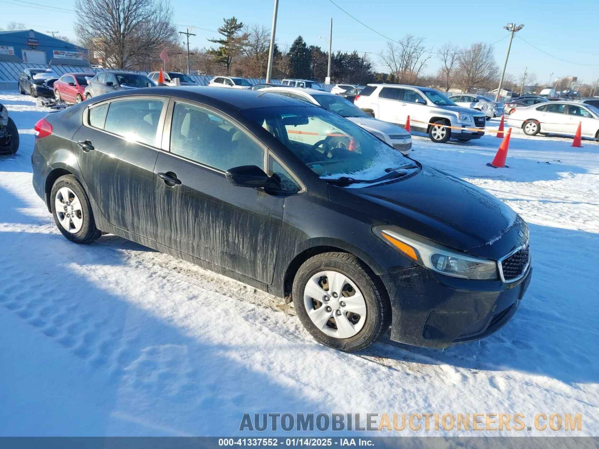 3KPFL4A75JE195381 KIA FORTE 2018