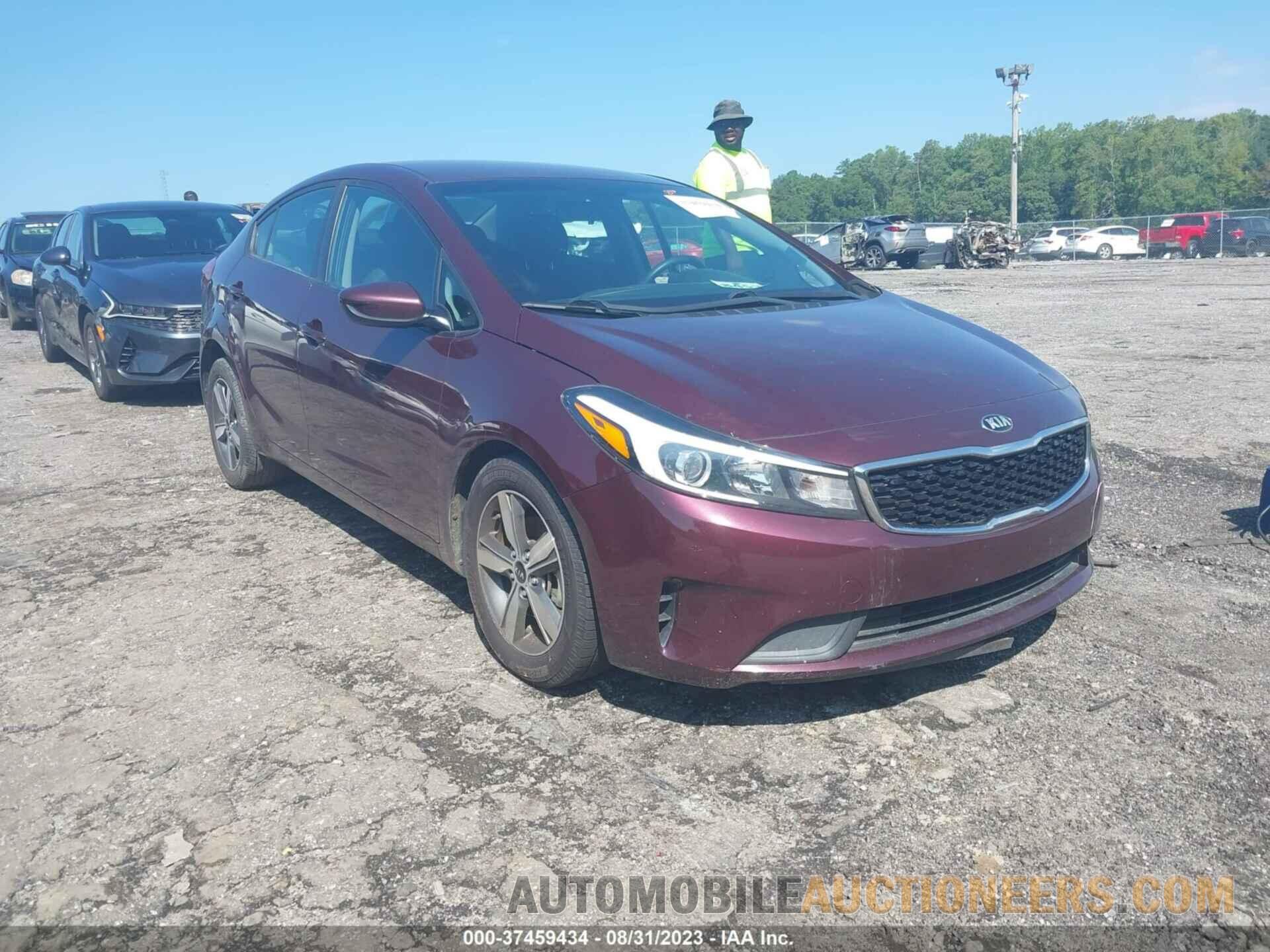 3KPFL4A75JE196594 KIA FORTE 2018