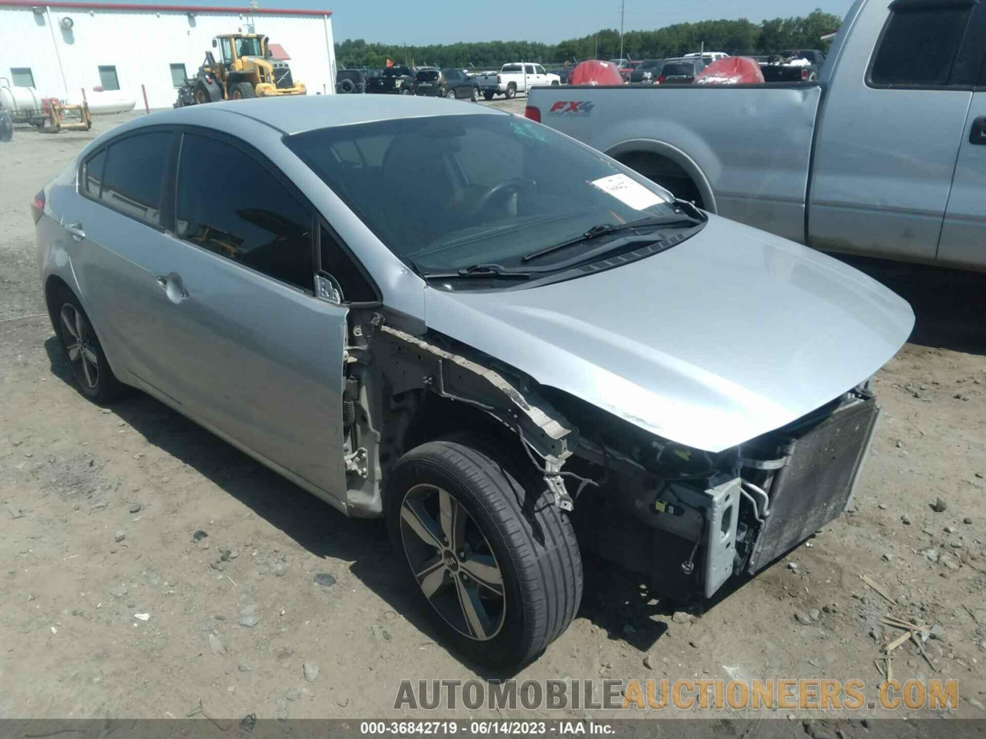 3KPFL4A75JE200899 KIA FORTE 2018