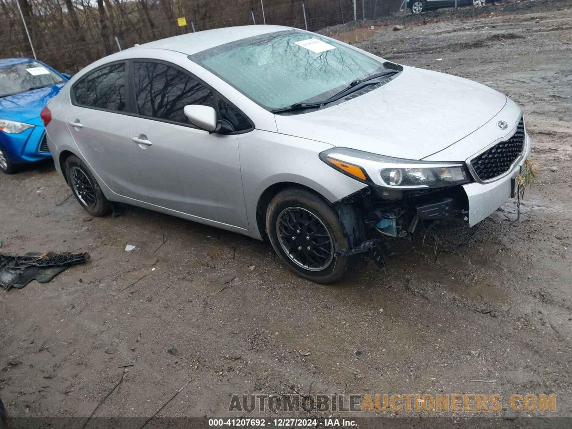 3KPFL4A76HE093193 KIA FORTE 2017