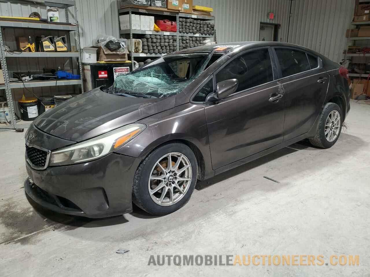 3KPFL4A76JE181974 KIA FORTE 2018