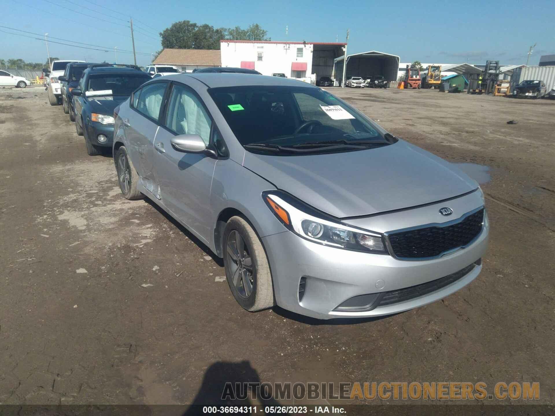 3KPFL4A76JE188617 KIA FORTE 2018