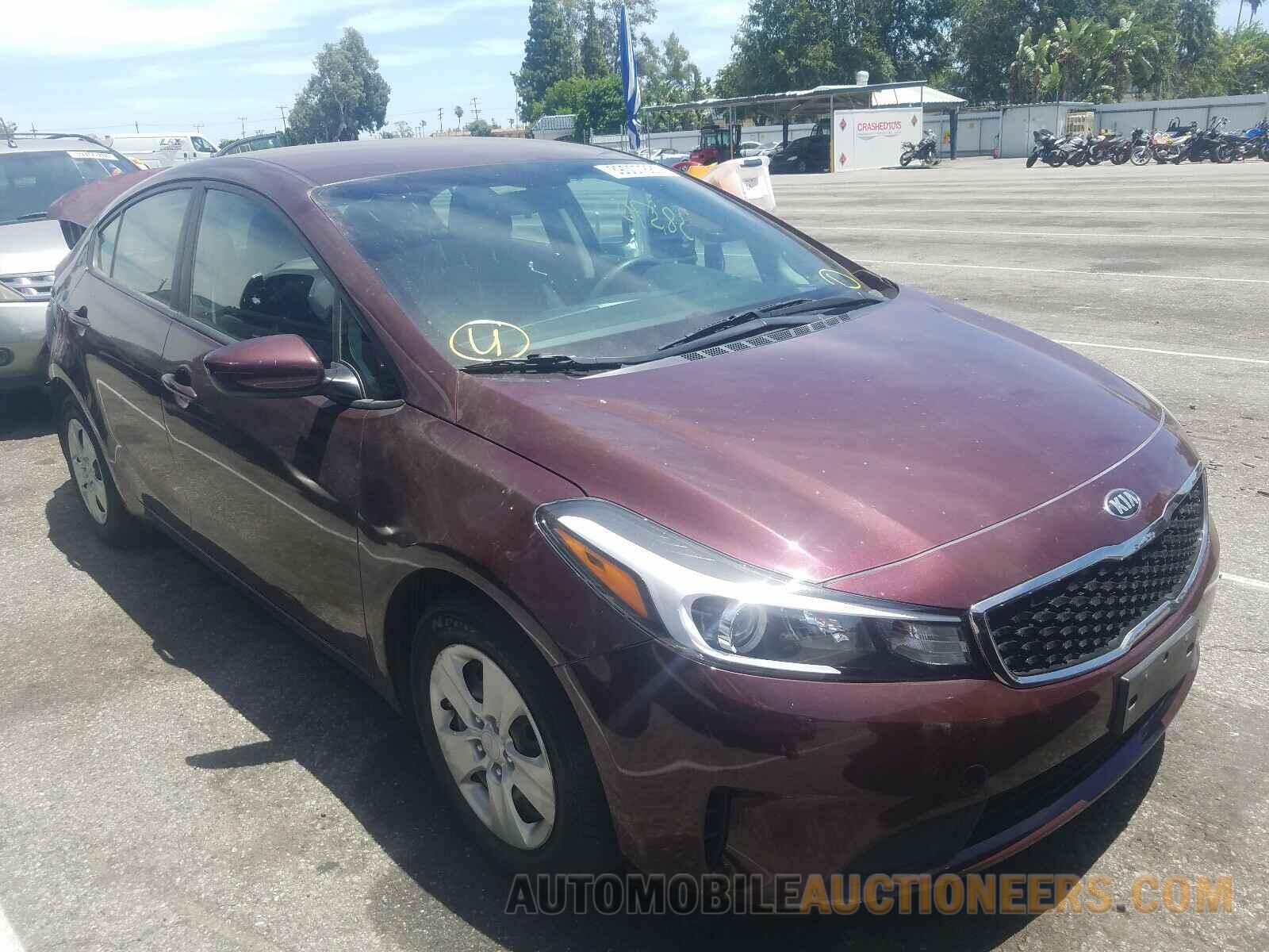 3KPFL4A76JE199570 KIA FORTE 2018