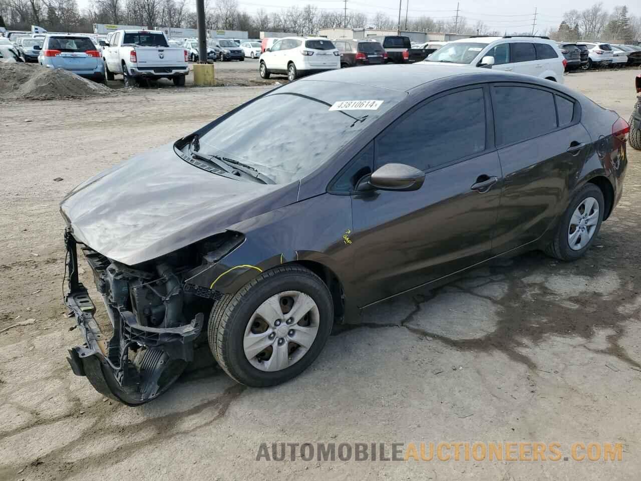 3KPFL4A76JE201902 KIA FORTE 2018