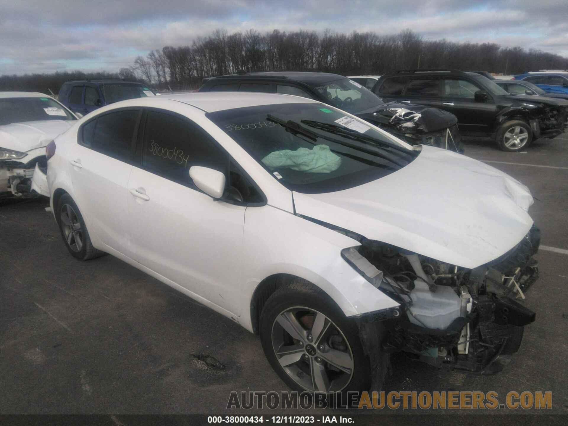 3KPFL4A76JE204010 KIA FORTE 2018