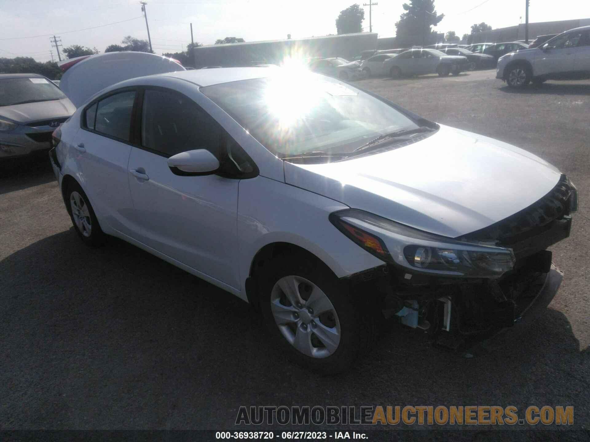 3KPFL4A76JE247889 KIA FORTE 2018