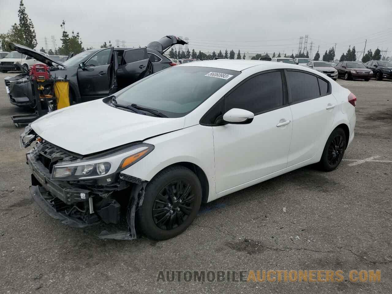 3KPFL4A76JE253126 KIA FORTE 2018