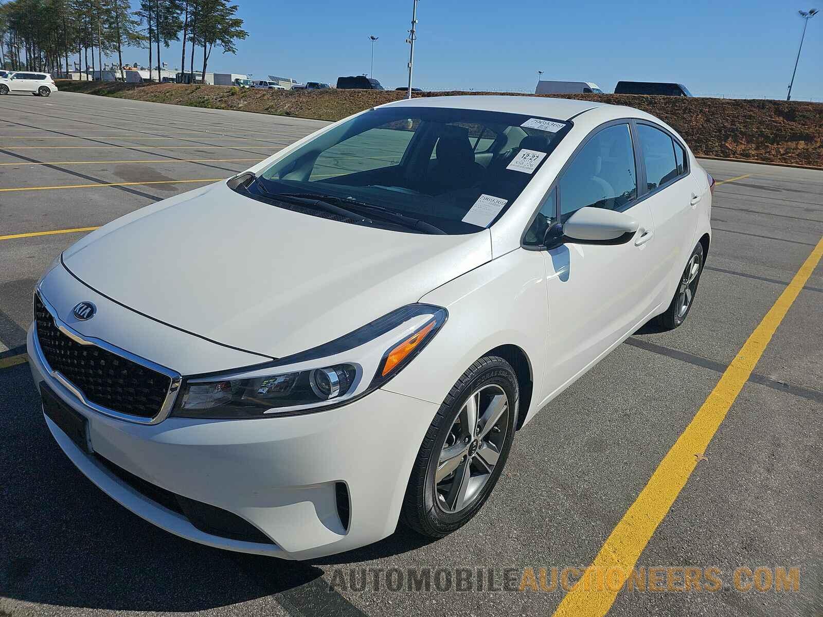 3KPFL4A76JE274137 Kia Forte LX 2018