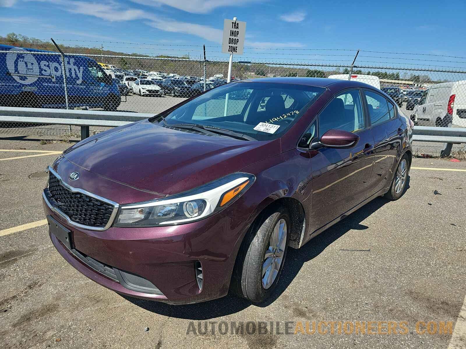 3KPFL4A77HE008605 Kia Forte LX 2017