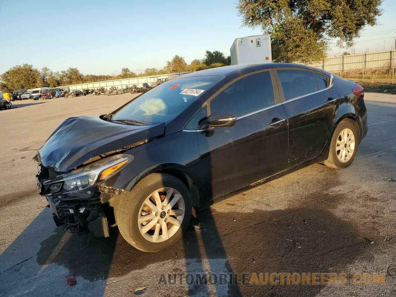 3KPFL4A77HE009964 KIA FORTE 2017