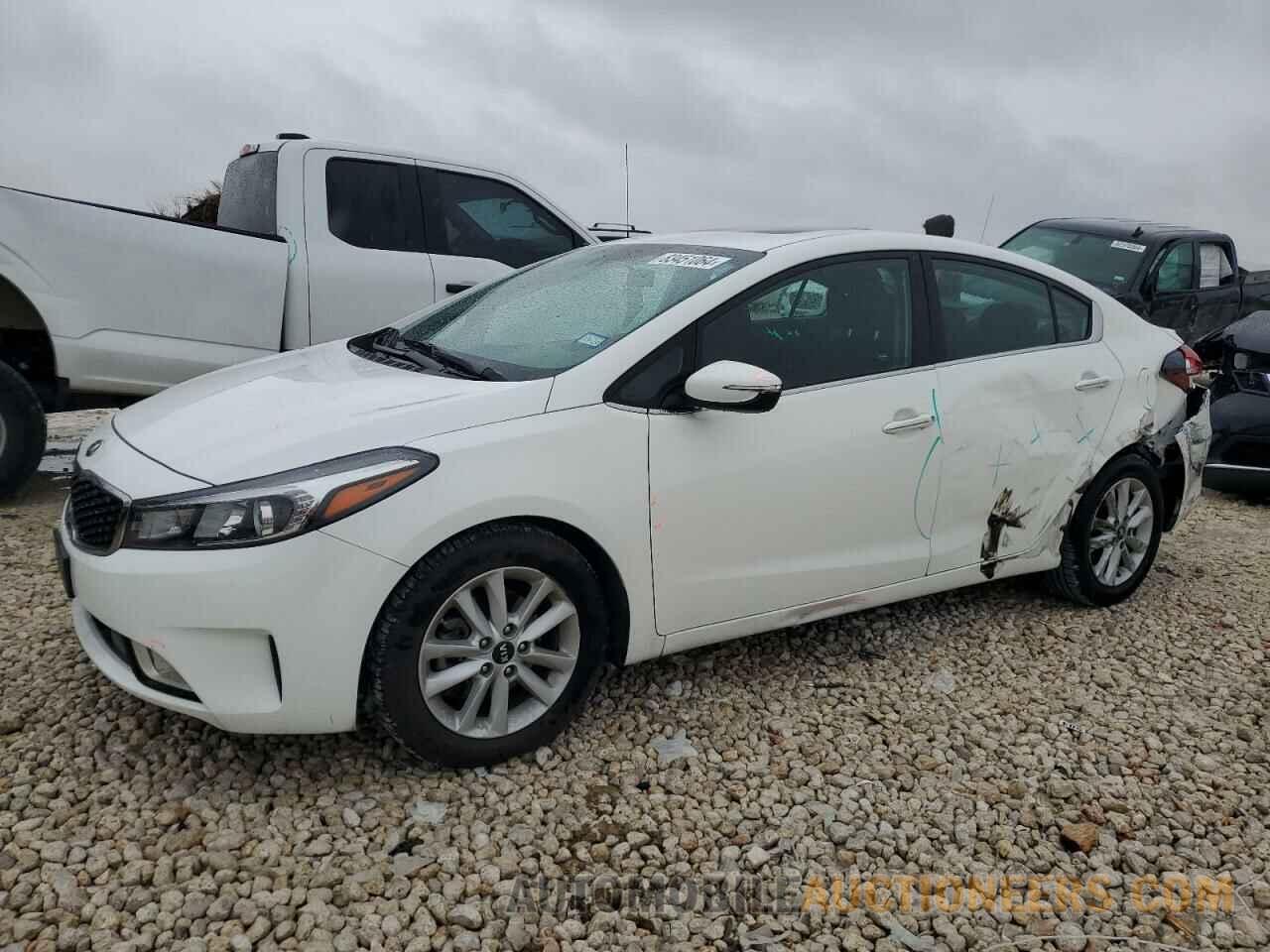 3KPFL4A77HE047453 KIA FORTE 2017