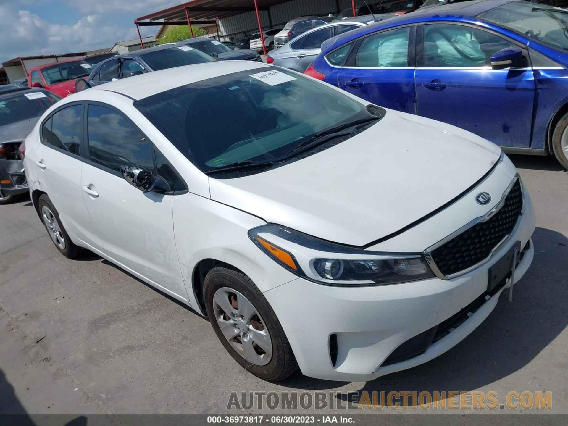 3KPFL4A77JE182759 KIA FORTE 2018