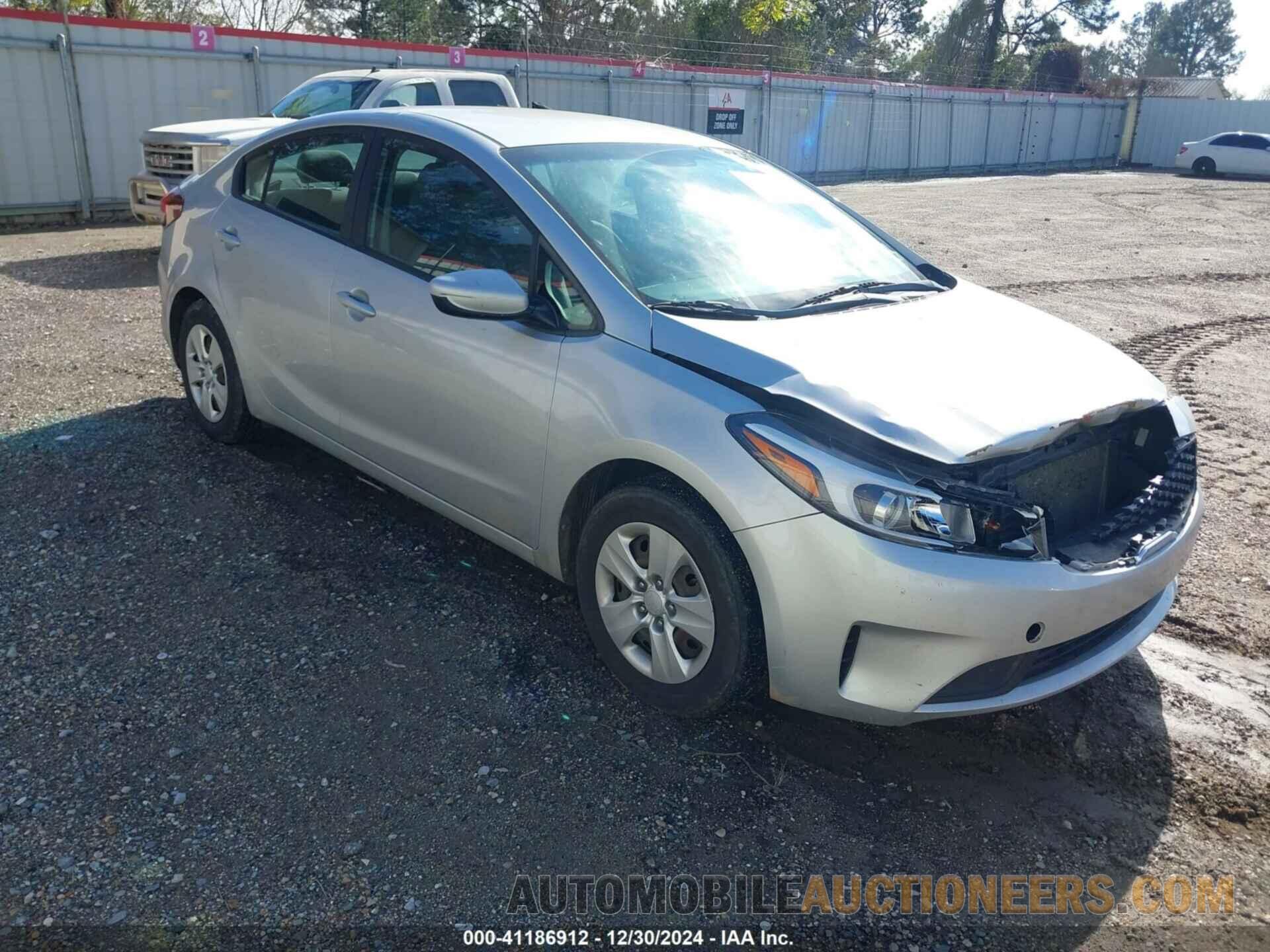 3KPFL4A77JE197004 KIA FORTE 2018