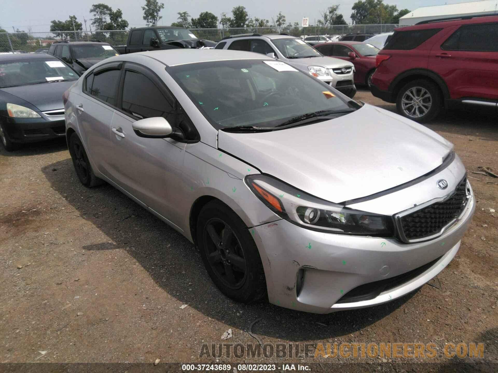 3KPFL4A77JE247724 KIA FORTE 2018