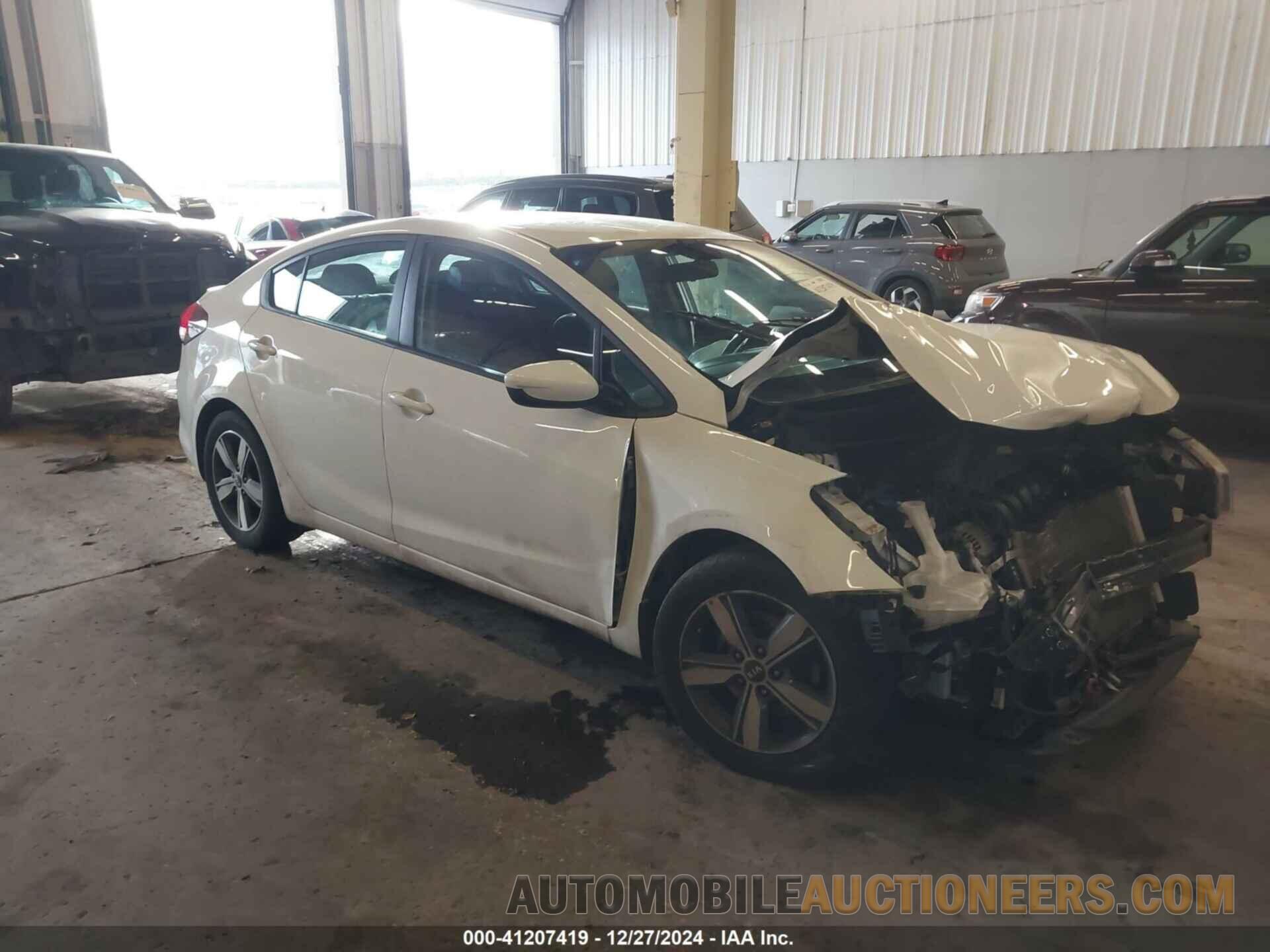 3KPFL4A77JE278181 KIA FORTE 2018